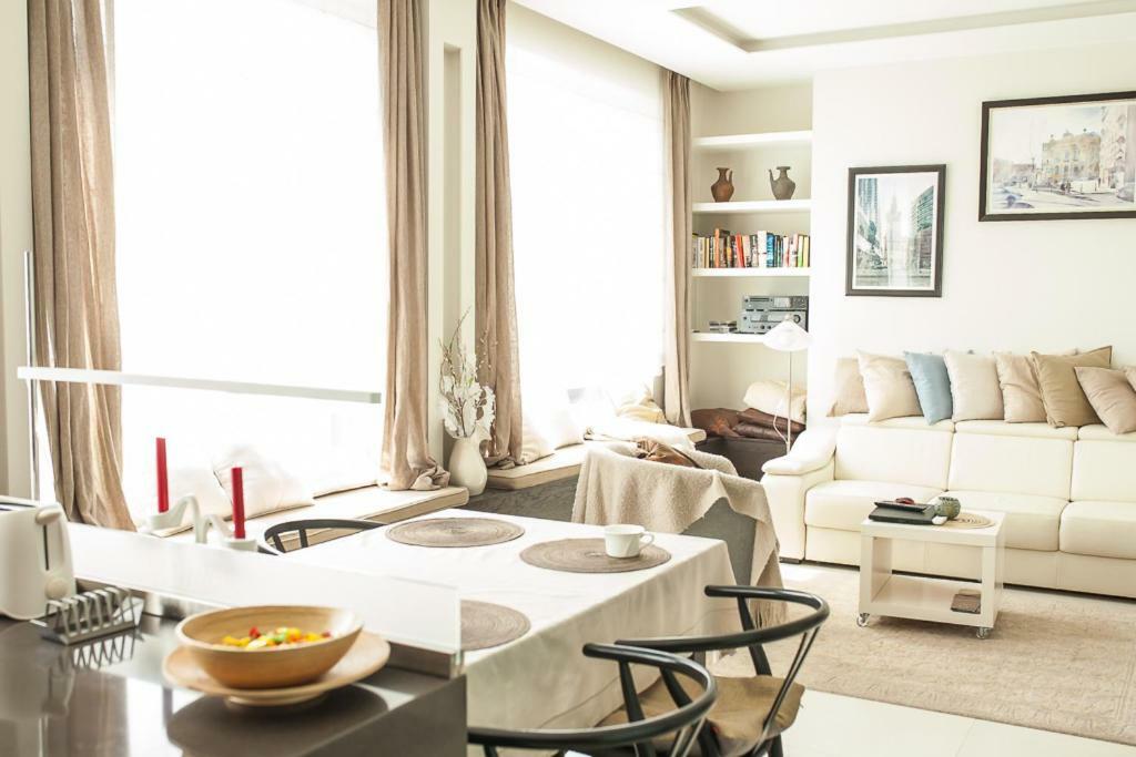 Okolnik Apartment Варшава Екстериор снимка